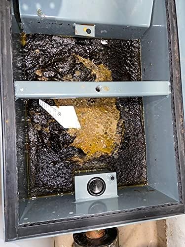 CGTC 7150 - Dissolves solidified grease or sludge in Grease Traps, Waste Tanks & Sump Pits. For neglected systems with accumulations of solidified fats, oils & greases.