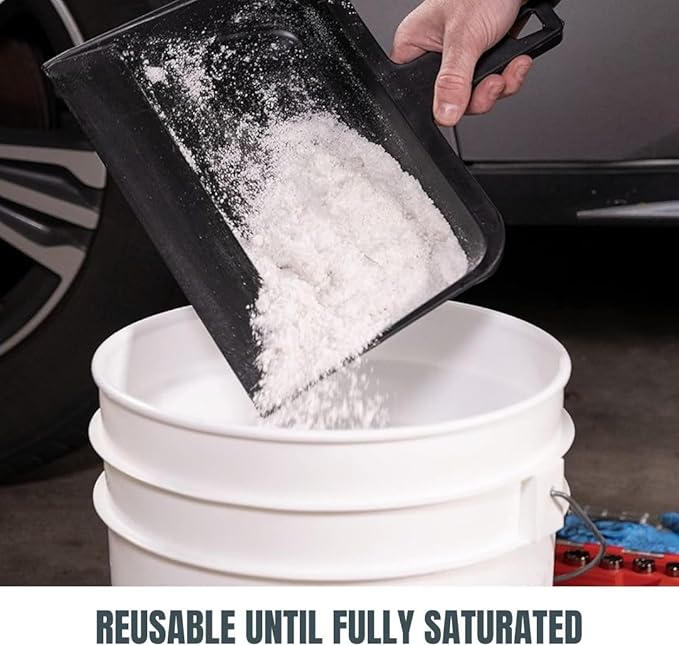 Zorbent Oil Spill Absorbent | 70 Bag Skid | Absorbs up to 6 Gallons of Liquid Per Bag. Non-Toxic, Low-Dust, with Cleaning Agent. For Fast Industrial and Commercial Spill Cleanup.