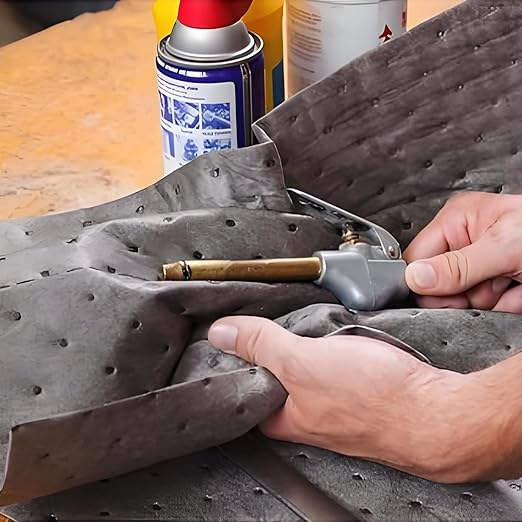 Oil Absorbent Pads - 16 x 20 Inch-Universal Leak, Drip, and Spill Control, Garage Absorbent Mat for Oil Water, Ideal for Extra-Heavy Spills 100 Pcs