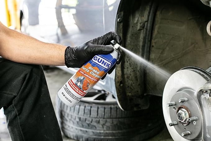 GUNK Brake Parts Cleaner – Non-Flammable Brake Cleaner Spray Can – Fast-Drying Formula for Pads, Rotors & Calipers, Removes Dust, Grease & Oil, Leaves No Residue – 14 oz (Case of 12)