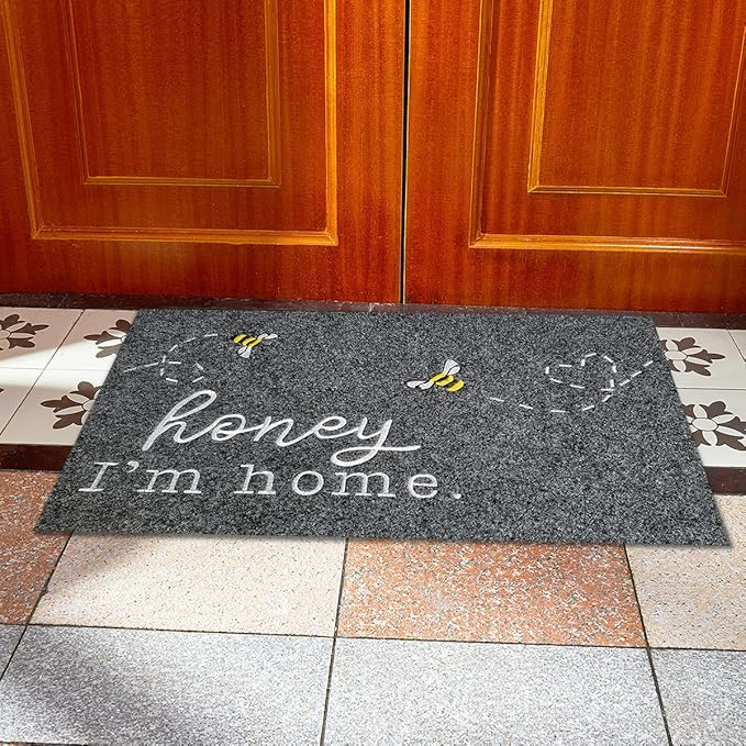 Front Door Mat, Bee Grey Welcome Mats Outdoor Indoor, Stain and Fade Resistant, Non-Slip Backing Entry Mat Low Profile Doormat for Entryway, 36×24 Large