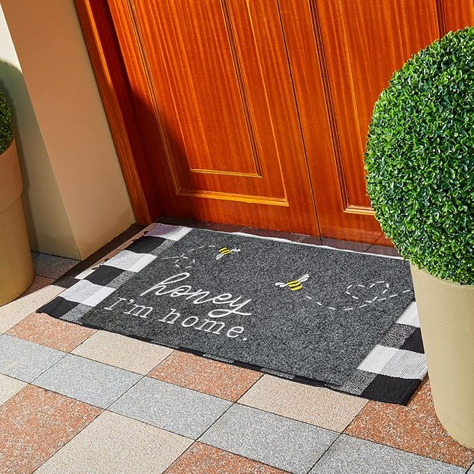 Front Door Mat, Bee Grey Welcome Mats Outdoor Indoor, Stain and Fade Resistant, Non-Slip Backing Entry Mat Low Profile Doormat for Entryway, 36×24 Large