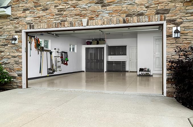 Rust-Oleum 381086 RockSolid Polycuramine Garage Floor Coating, 1 Car Kit, High Gloss Modern Greige