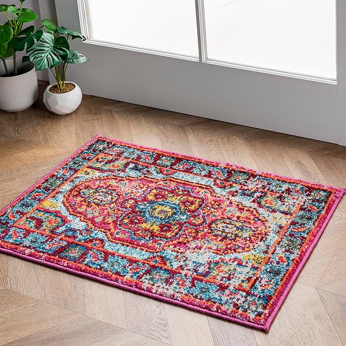 Nuloom Corbett Fuchsia/Ivory, 2' x 3', Vintage Bohemian, Soft and Cozy, High Traffic, Stain Resistant, Easy Clean, Durable Area Rug for Bedroom, Living Room, Dining Space, Den, Foyer, Entryway